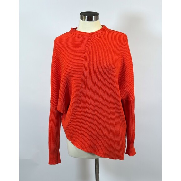 Free People Sweaters - Free People Downtown Asymmetrical Hem Sweater Coral Red Knit - Small